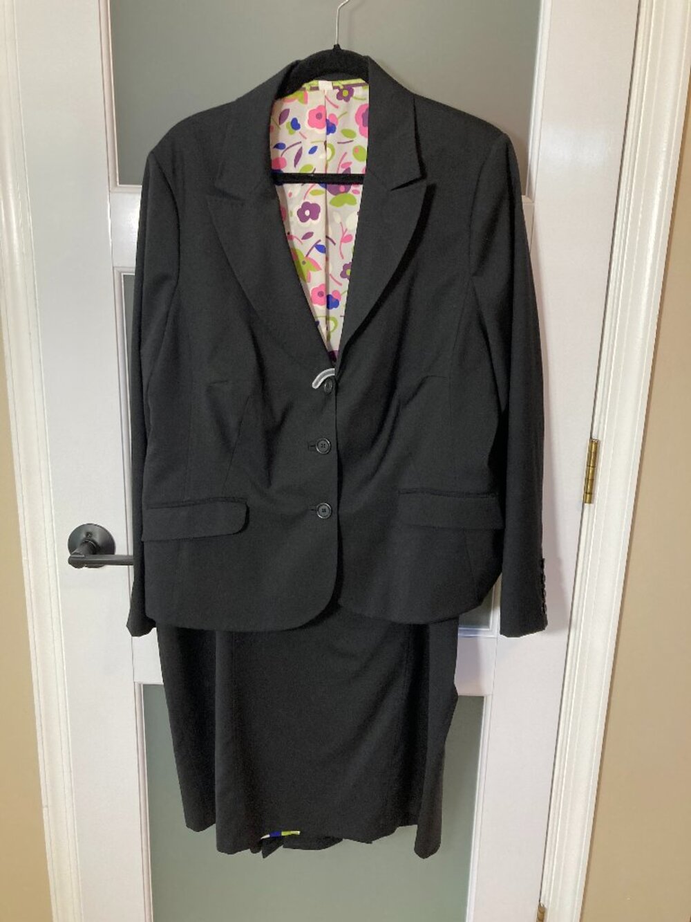 Boden 100% Wool 3-Button Blazer & Skirt Suit Set Black Floral Lined - 16R